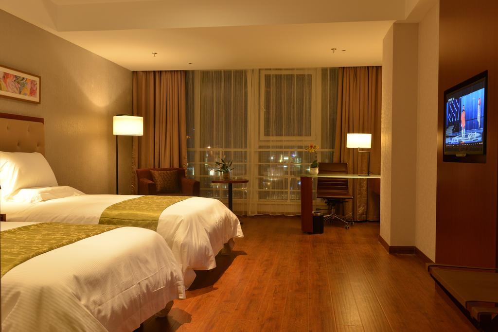 Yitel Ningbo Old Bund Hotel Room photo
